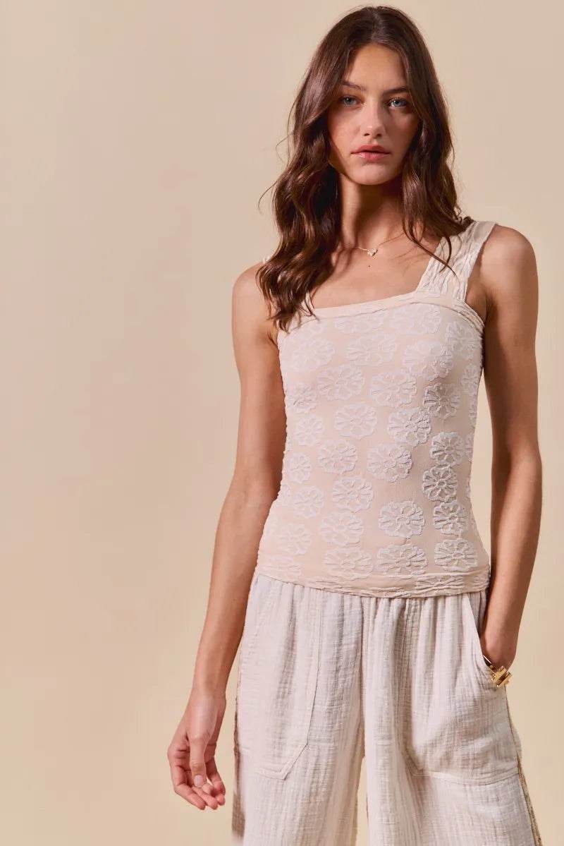 SO ME Two Tone Floral Seamless Tank Top Pretty Picks