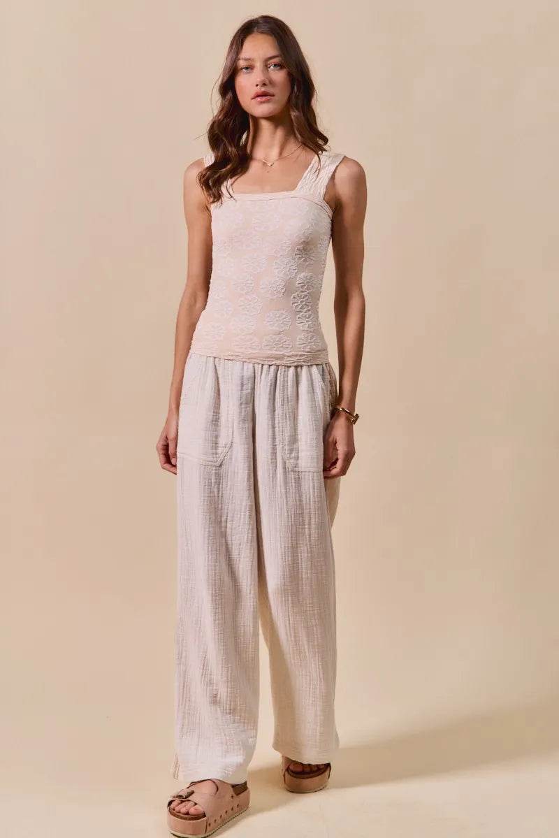 SO ME Two Tone Floral Seamless Tank Top Pretty Picks